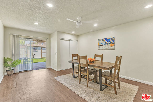 433 E 97th Street, Los Angeles CA: https://media.crmls.org/mediaz/fb467b02-9516-4b14-b5cc-d61100221aaa.jpg