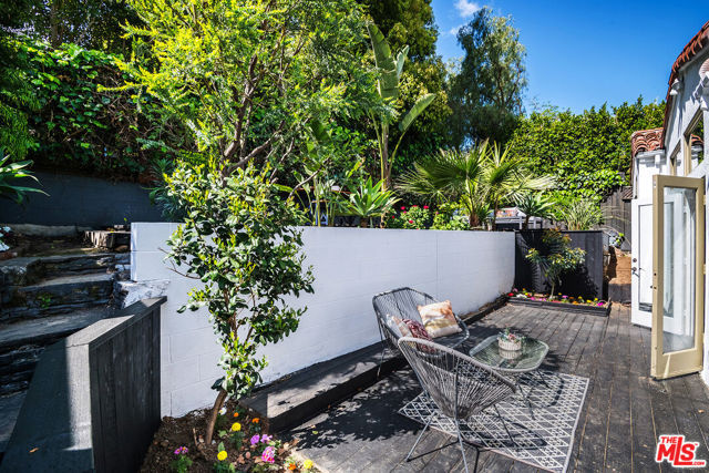 3137 Lindo Street, Los Angeles CA: https://media.crmls.org/mediaz/fb489297-4d35-4515-8c9c-973dbdb3f613.jpg