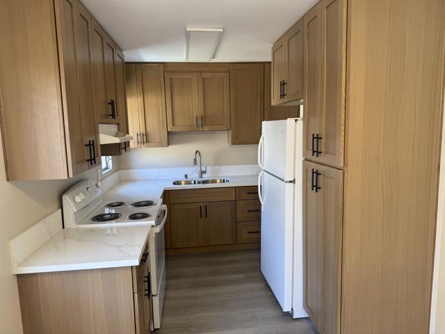 Detail Gallery Image 16 of 20 For 4475 Dale Ave #218,  La Mesa,  CA 91941 - 2 Beds | 2 Baths