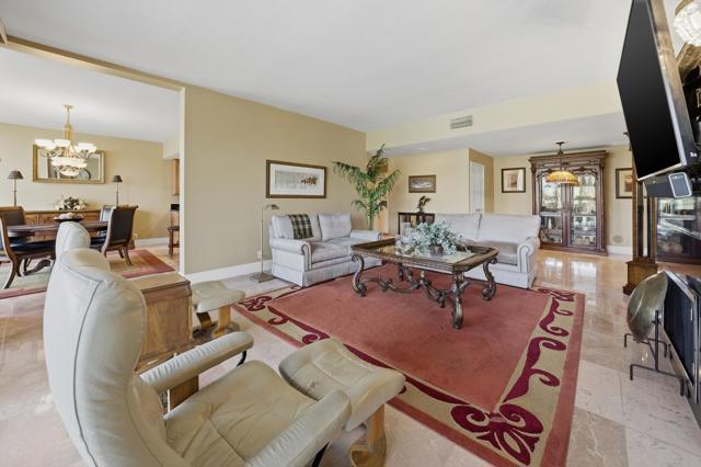 910 Island Drive #206, Rancho Mirage, CA 92270