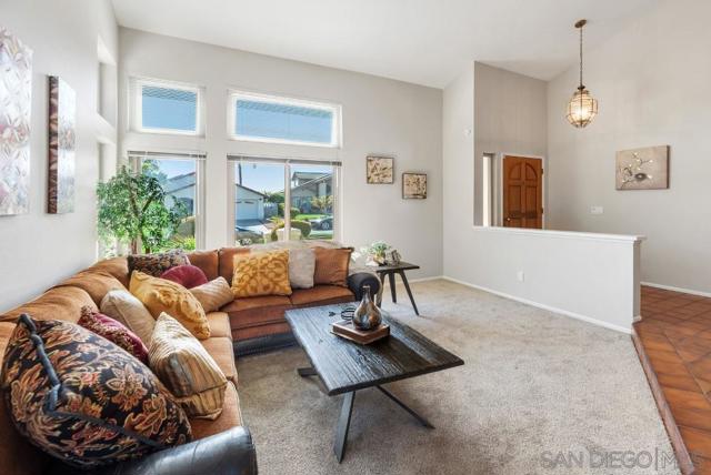 16071 Sun Summit Pt, San Diego CA: https://media.crmls.org/mediaz/fb4a9d62-a200-4462-a96a-c98753c91f4a.jpg
