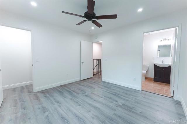 Image 5 of 20 For 1119 Decker St  E