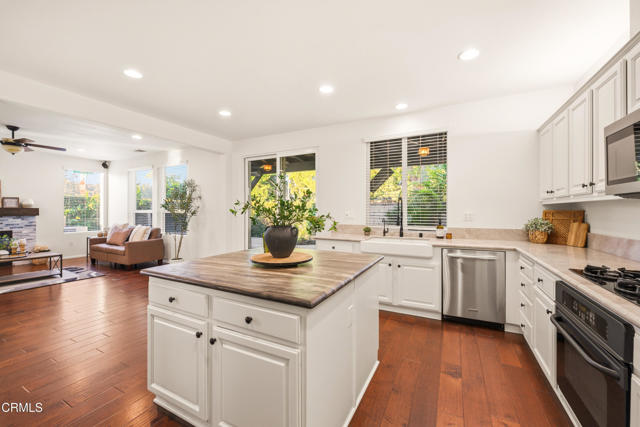 Detail Gallery Image 18 of 58 For 4609 Calle Descanso, Camarillo,  CA 93012 - 4 Beds | 2/1 Baths