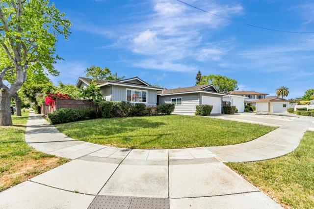 529 Park Meadow Court, San Jose CA: https://media.crmls.org/mediaz/fb4c1ca0-7910-400c-baf2-9959ce1f68e4.jpg