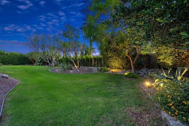 80780 Vista Bonita Trail, La Quinta CA: https://media.crmls.org/mediaz/fb4e0234-801e-4b4f-9ba1-d6f3f0ce7cfb.jpg