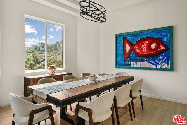 3646 Potosi Avenue, Studio City CA: https://media.crmls.org/mediaz/fb4f54f1-dd45-47a4-816f-fc1cccb4e0cd.jpg
