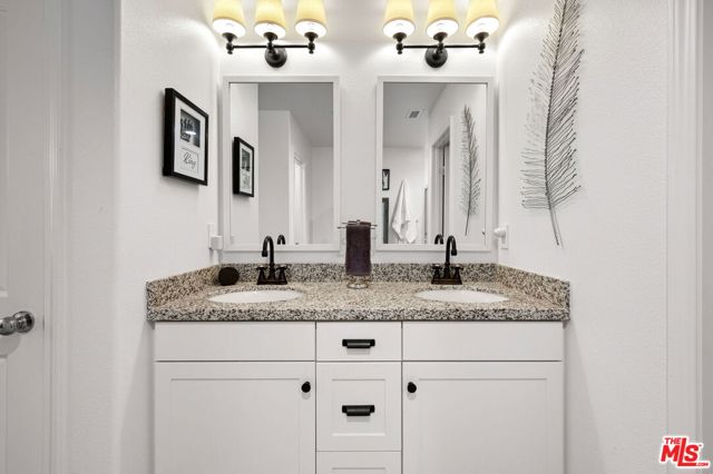 36731 Cordoba Trail, Beaumont CA: https://media.crmls.org/mediaz/fb501f1a-07e7-4e7d-847e-39e2ea734cc1.jpg
