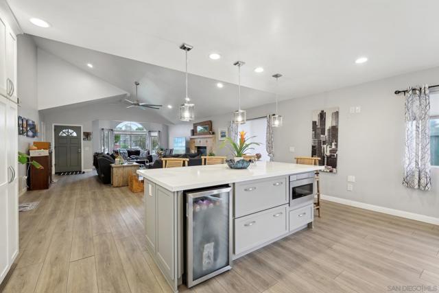 MLS #250036243SD image #10