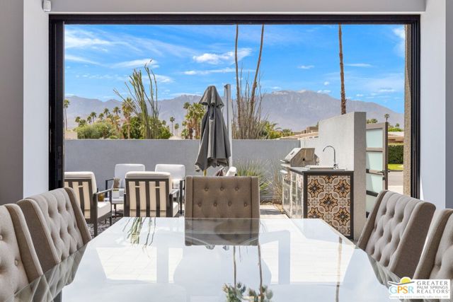 36870 Los Alamos Road, Rancho Mirage CA: https://media.crmls.org/mediaz/fb519d89-479a-4dd1-acbe-043755c25445.jpg