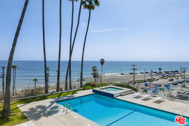 17366 West Sunset Boulevard, 103 photo 2