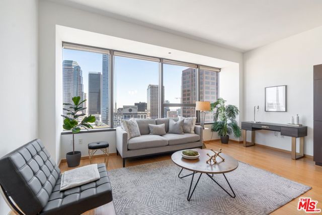 Image 3 for 1100 Wilshire Blvd #2409, Los Angeles, CA 90017