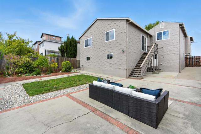 535 Acacia Avenue, San Bruno CA: https://media.crmls.org/mediaz/fb542790-2dc6-4eab-a9d8-cd4719f78b34.jpg