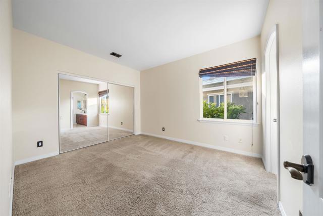 1033 Goldeneye, Carlsbad CA: https://media.crmls.org/mediaz/fb55f01e-7fbe-4228-827e-06ceb7a886da.jpg