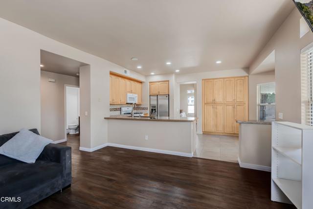 Detail Gallery Image 11 of 40 For 1032 Meadowlark Dr, Fillmore,  CA 93015 - 5 Beds | 3 Baths