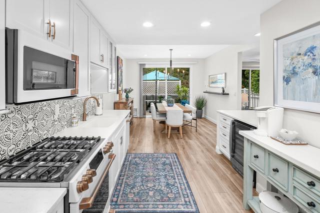 3458 Voyager Cir, San Diego CA: https://media.crmls.org/mediaz/fb57ce49-7afd-4f23-b83d-a75b755843bd.jpg