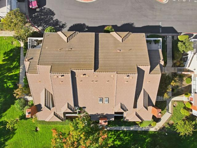 2512 Yerba Hills Court, San Jose CA: https://media.crmls.org/mediaz/fb58444c-d3c9-48a9-84e9-1b5cf4c85bba.jpg