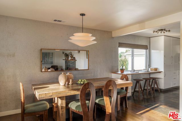 3842 Alsace Avenue photo 8