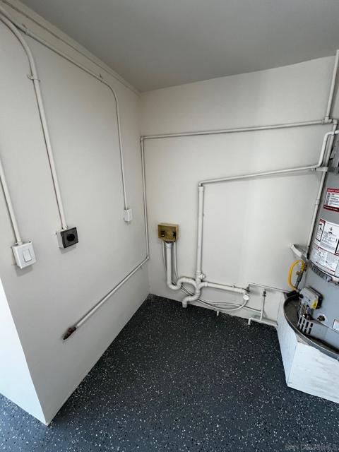11524 Azucena Dr, San Diego CA: https://media.crmls.org/mediaz/fb5a852d-201d-41a8-b822-65984e76ee19.jpg
