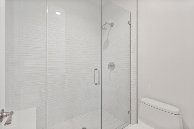 Image 50 of 65 For 8014 Kingbird Ct