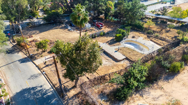 1962 E Loma Alta Drive, Altadena CA: https://media.crmls.org/mediaz/fb5ac6c4-67db-409b-931f-050c0518eb03.jpg