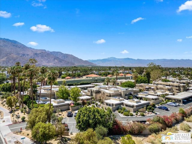 473 E Bradshaw Lane #10, Palm Springs, CA 92262