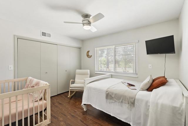 2824 Scenic View Rd, Alpine CA: https://media.crmls.org/mediaz/fb5b5936-6454-4f21-a2a6-89841defd253.jpg