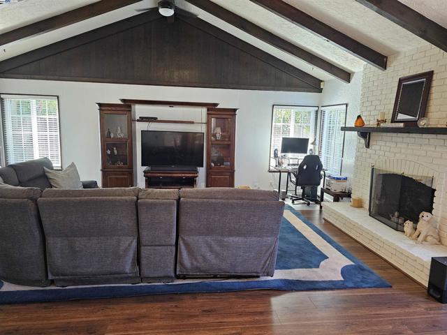 40575 Blacow Road, Fremont CA: https://media.crmls.org/mediaz/fb5b8916-b9d1-439d-a91a-9fb9ebe9b6cd.jpg