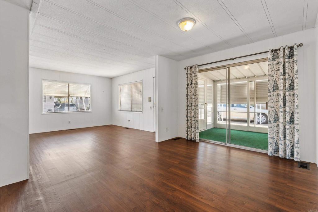 3535 Linda Vista Drive - photo 12