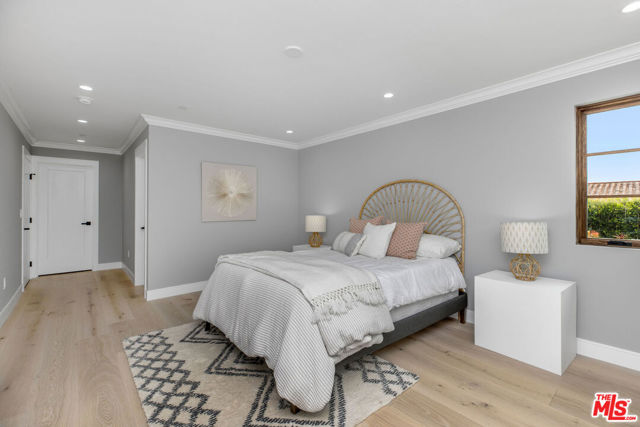 6888 Alta Vista Drive, Rancho Palos Verdes CA: https://media.crmls.org/mediaz/fb5d4802-11b9-49cf-ae67-41fda9541d55.jpg