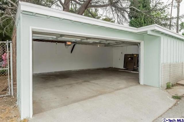 Detail Gallery Image 23 of 25 For 1890 Las Lunas St, Pasadena,  CA  - 3 Beds | 2 Baths