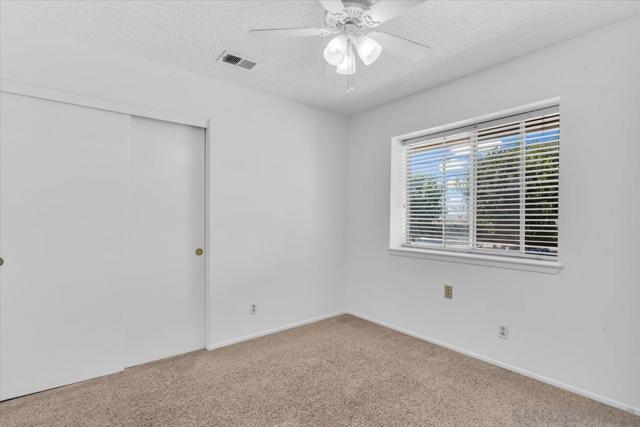15209 Mauna Loa, Hesperia CA: https://media.crmls.org/mediaz/fb5eb523-a8ce-4162-9dd7-3fa8ffa892cd.jpg