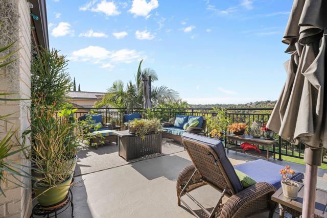 Image 25 of 47 For 3818 Via Escuda