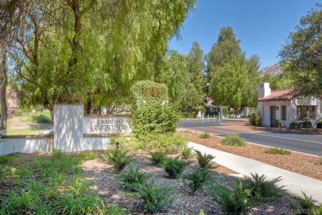 3136 Ferncreek Ln., Escondido CA: https://media.crmls.org/mediaz/fb5f321c-3e2a-4688-baed-4c3f9a46188e.jpg