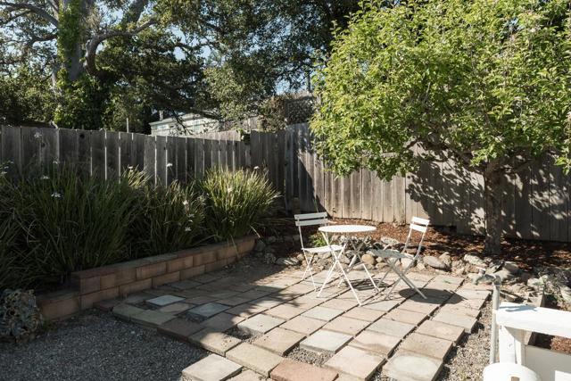 430 Hillcrest Drive, Aptos CA: https://media.crmls.org/mediaz/fb60d785-d85d-4045-ba7b-3ef9ed1adca7.jpg