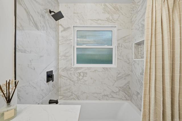 Detail Gallery Image 38 of 69 For 323 Glencrest Dr, Solana Beach,  CA 92075 - 3 Beds | 2 Baths