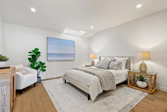 9 Rockview Drive, Santa Cruz CA: https://media.crmls.org/mediaz/fb638a68-442b-47b6-a7f0-30ee31e6fefb.jpg