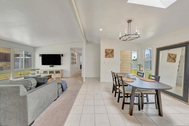 Detail Gallery Image 11 of 26 For 3026 Mission Village Dr, San Diego,  CA 92123 - 3 Beds | 2 Baths