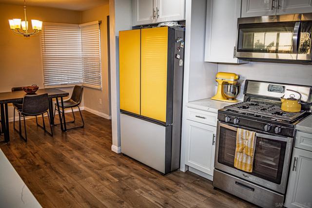 4092 Winona Ave, San Diego CA: https://media.crmls.org/mediaz/fb64ee63-e625-4175-aadd-01e1ce3d3ac4.jpg
