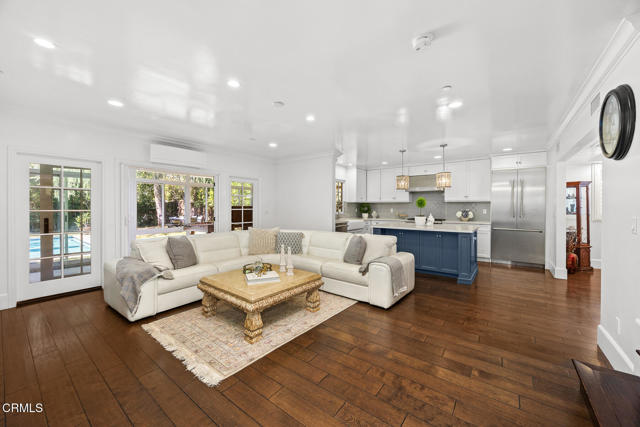 Detail Gallery Image 5 of 39 For 4361 Bel Air Dr, La Canada Flintridge,  CA 91011 - 4 Beds | 4 Baths