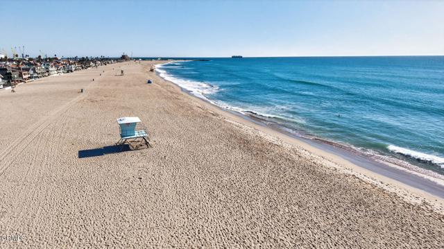 Detail Gallery Image 50 of 59 For 2408 Ocean Dr, Oxnard,  CA 93035 - 3 Beds | 3/1 Baths