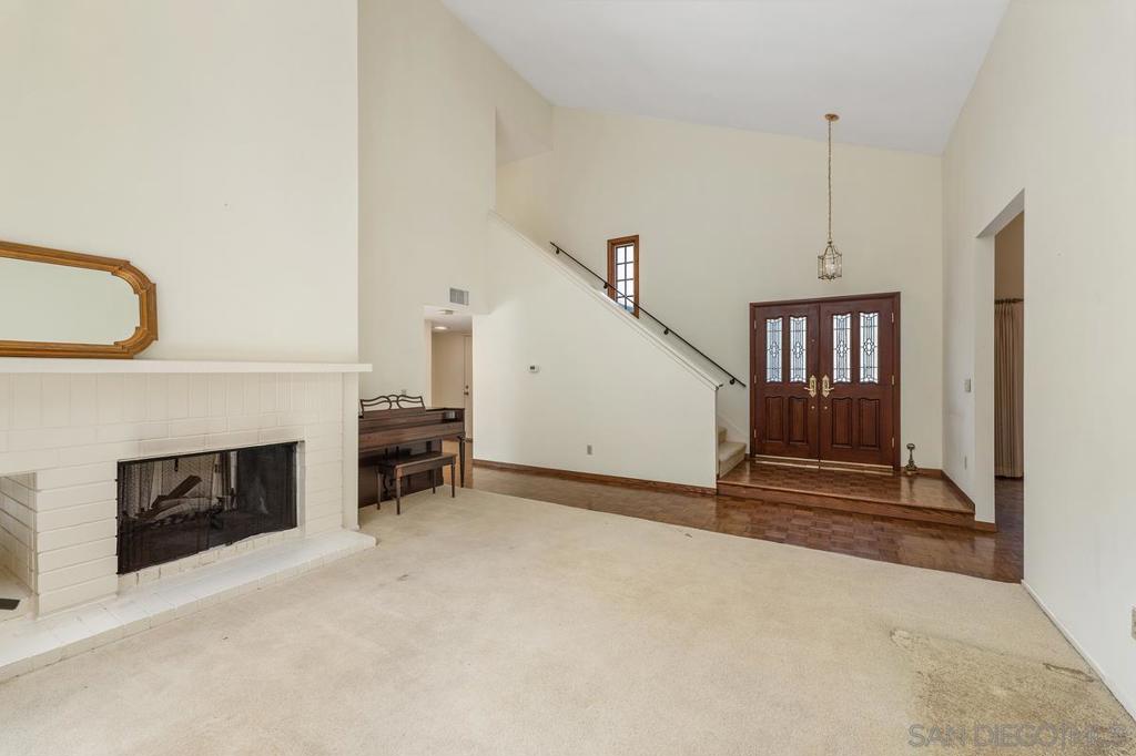 10575 Canyon Lake Dr - photo 7