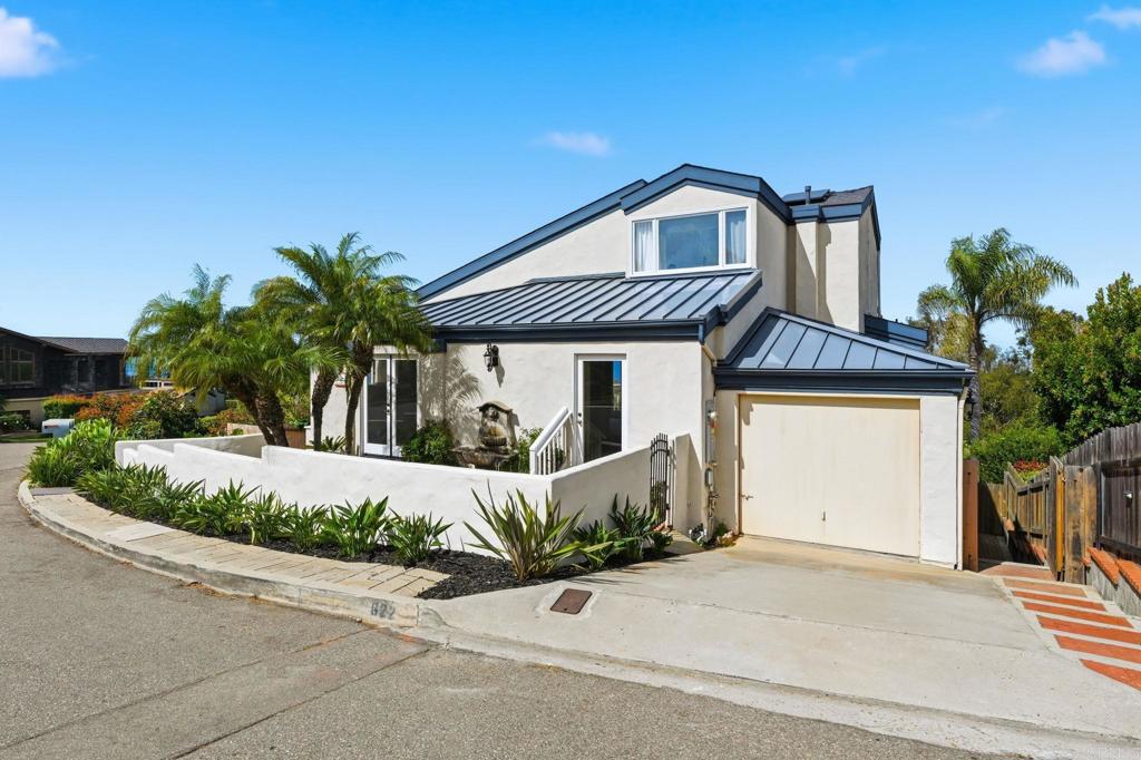 622 Kalamath Dr. - photo 6