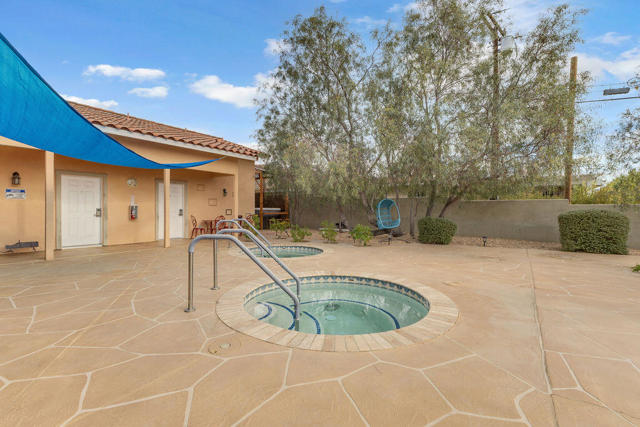 12622 Miracle Hill Road, Desert Hot Springs CA: https://media.crmls.org/mediaz/fb676fed-f87a-4524-b4c1-54f01b03cf52.jpg