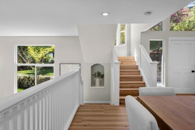 3554 Oak Knoll Drive, Redwood City CA: https://media.crmls.org/mediaz/fb69e8b1-5fe9-4573-b3b0-36a9c39b3459.jpg