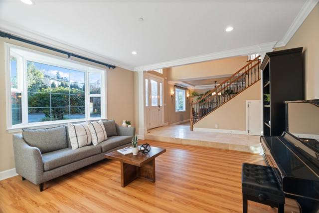 18 Sherman Court, Scotts Valley CA: https://media.crmls.org/mediaz/fb6a56e2-addb-48fa-80eb-60784d8a3c13.jpg