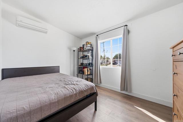 Detail Gallery Image 14 of 24 For 1115 Oasis Ave, Chula Vista,  CA 91911 - 4 Beds | 2 Baths