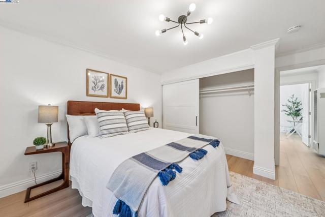 5242 Miles Avenue, Oakland CA: https://media.crmls.org/mediaz/fb6bcc50-4e36-4dd6-aabf-52d9c031bc9d.jpg