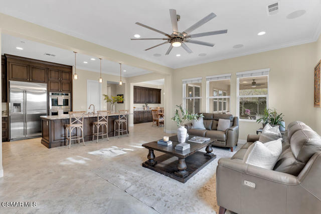 Image 23 of 93 For 6894 Copper Creek Place