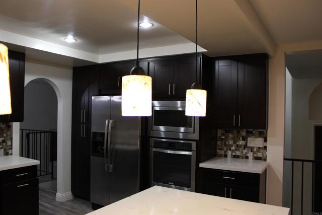 2163 Helix Street, Spring Valley CA: https://media.crmls.org/mediaz/fb6c4ab6-ccea-4f0e-9afc-02bdd81a9033.jpg