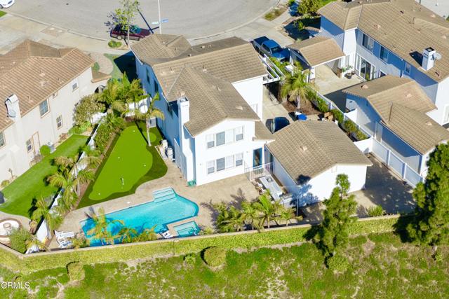 Detail Gallery Image 3 of 44 For 9898 Rhone St, Ventura,  CA 93004 - 4 Beds | 2/1 Baths